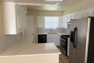 6610 Addicks Clodine Rd, Houston, TX 77083 - Photo 11