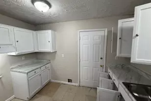 16528 Monte Carlo Ln, Houston, TX 77053 - Photo 5