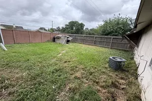 16528 Monte Carlo Ln, Houston, TX 77053 - Photo 5