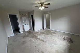 16528 Monte Carlo Ln, Houston, TX 77053 - Photo 7