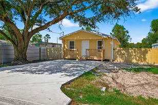 511 E Melville Dr, Crosby, TX 77532 - Photo 5