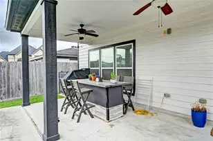 8419 Observatory St, Houston, TX 77088 - Photo 39