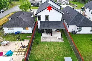 8419 Observatory St, Houston, TX 77088 - Photo 49