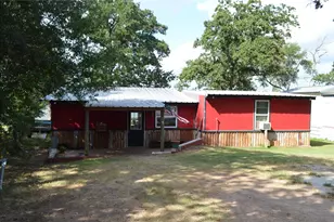 254 Pr 5887D, Jewett, TX 75846 - Photo 1