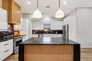 10134 Knoboak Dr, Houston, TX 77080 - Photo 11