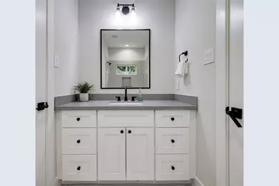 846 Elkhart Street #E, Houston, TX 77091 - Photo 19