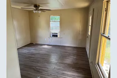 606 E 42nd Street, Houston, TX 77022 - Photo 7