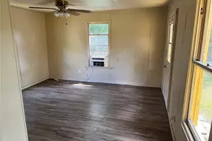 606 E 42nd St, Houston, TX 77022 - Photo 7