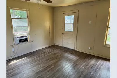 606 E 42nd Street, Houston, TX 77022 - Photo 5