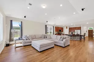 12727 Arcola Valley Ct, Houston, TX 77044 - Photo 11