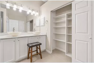 16306 Saint Helena Way, Houston, TX 77053 - Photo 19