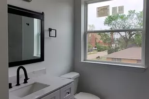 2615 Campbell St, Houston, TX 77026 - Photo 9