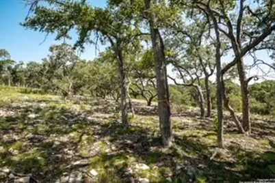 2081 Passare, New Braunfels, TX 78132 - Photo 5