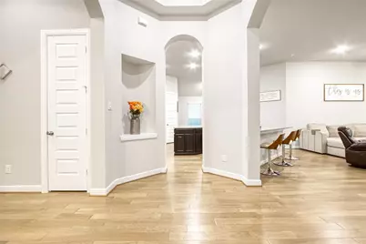 6919 Red Oak Drive, Katy, TX 77493 - Photo 7