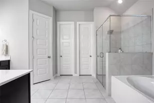 6919 Red Oak Dr, Katy, TX 77493 - Photo 17