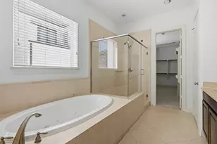 2027 Fannin Station, Houston, TX 77045 - Photo 21