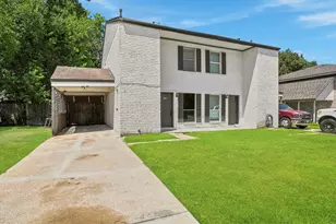 4605 Orange Cir N, Pearland, TX 77581 - Photo 1