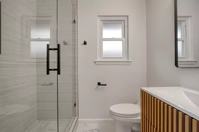 5802 Chrystell Lane, Houston, TX 77092 - Photo 17