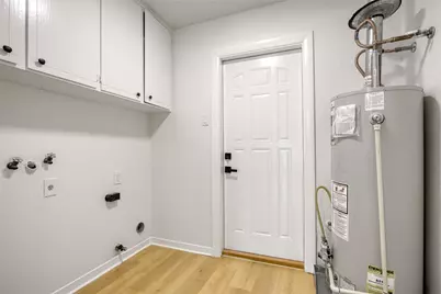 5802 Chrystell Lane, Houston, TX 77092 - Photo 11