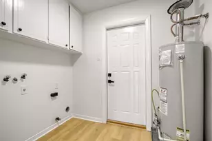 5802 Chrystell Ln, Houston, TX 77092 - Photo 11