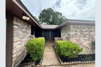 10415 Sageburrow Drive, Houston, TX 77089 - Photo 5