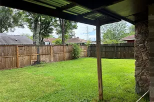10415 Sageburrow Dr, Houston, TX 77089 - Photo 19