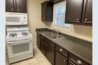 1016 S Booth Lane #B, Alvin, TX 77511 - Photo 5
