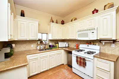 4104 Walker Street, Houston, TX 77023 - Photo 3