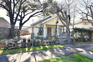 4104 Walker St, Houston, TX 77023 - Photo 43