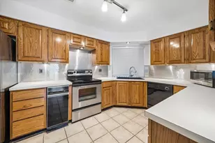 5200 Weslayan St, Houston, TX 77005 - Photo 7