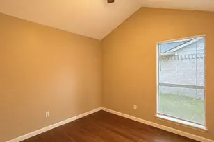 7310 Arista Dr, Houston, TX 77083 - Photo 9