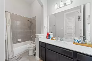 4519 Sterling Heights Ln, Sugar Land, TX 77479 - Photo 21