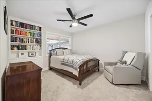 2702 Quincannon Ln, Houston, TX 77043 - Photo 21