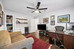 2702 Quincannon Ln, Houston, TX 77043 - Photo 13