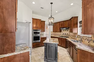 12439 Rutgers Park Ct, Houston, TX 77058 - Photo 9