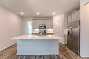 100 Ashe Juniper Wy, Magnolia, TX 77354 - Photo 9