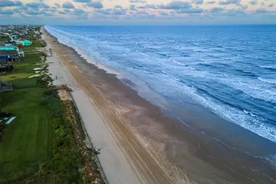 946 Raymond, Port Bolivar, TX 77650 - Photo 47