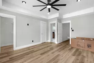 991 South Ln, Houston, TX 77088 - Photo 17