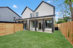 991 South Ln, Houston, TX 77088 - Photo 29