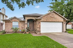 10027 Encino Cove Ct, Houston, TX 77064 - Photo 3