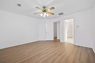 10027 Encino Cove Ct, Houston, TX 77064 - Photo 27