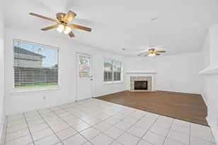 10027 Encino Cove Ct, Houston, TX 77064 - Photo 17