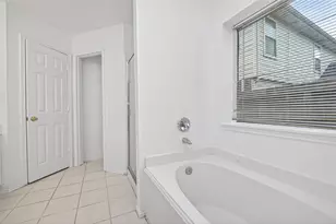 10027 Encino Cove Ct, Houston, TX 77064 - Photo 29