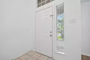 10027 Encino Cove Ct, Houston, TX 77064 - Photo 7