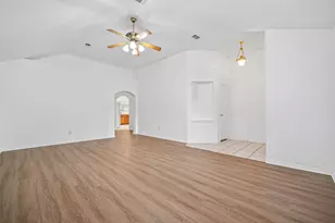 10027 Encino Cove Ct, Houston, TX 77064 - Photo 9