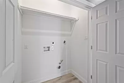 2116 Bidwell Drive, Houston, TX 77018 - Photo 13