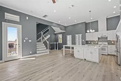 2116 Bidwell Drive, Houston, TX 77018 - Photo 7