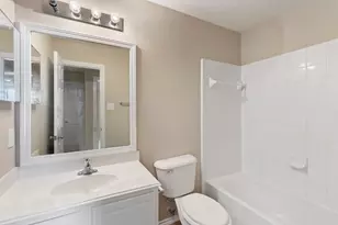 106 E Stedhill Loop, The Woodlands, TX 77384 - Photo 27