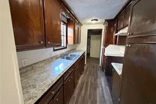 7015 Boyce St, Houston, TX 77020 - Photo 7