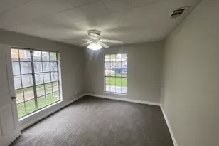 7015 Boyce St, Houston, TX 77020 - Photo 5